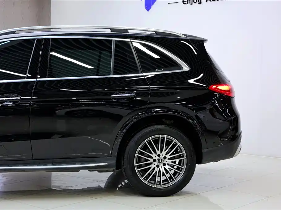 Mercedes-Benz GLC 2024 Facelift GLC 300 L 4MATIC Sport 5-seater фото 4