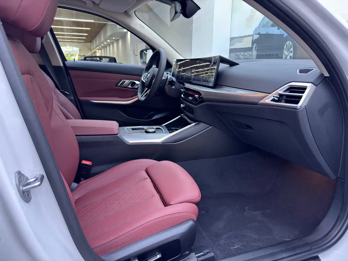 BMW i3 2026 eDrive 40 L фото 18