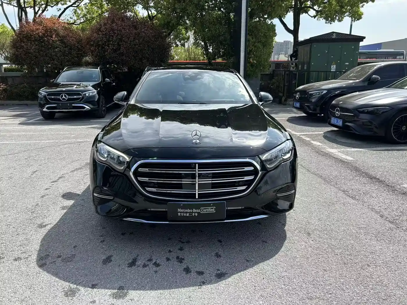 Mercedes-Benz E-Class 2024 Model E 300 L Luxury фото 2
