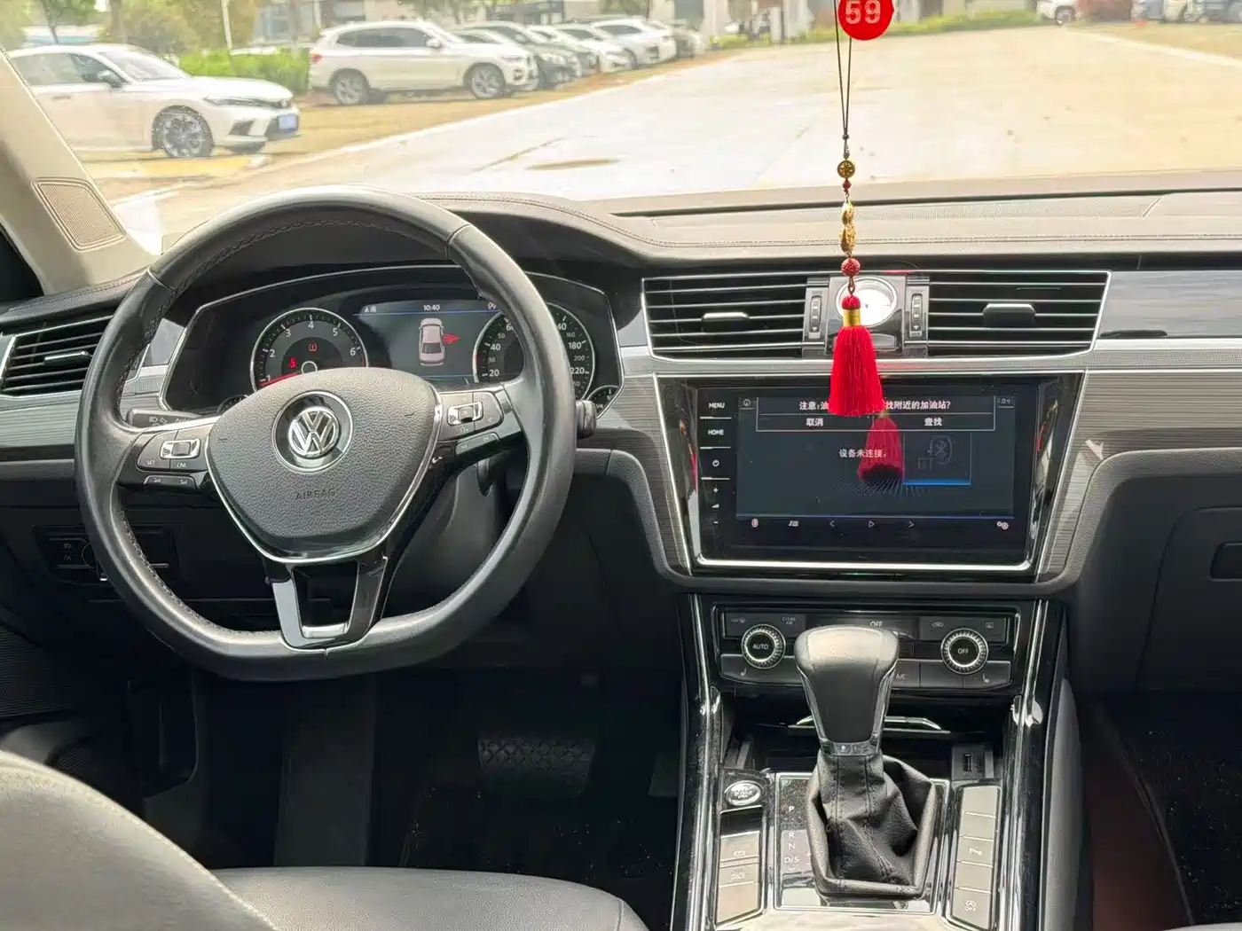 Volkswagen Phideon 2018 Facelift 380TSI FWD Business фото 18
