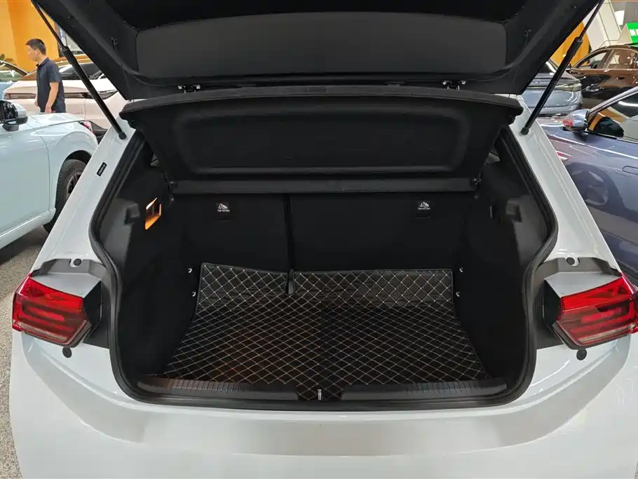 Volkswagen ID.3 2023 Pure Smart Edition фото 4