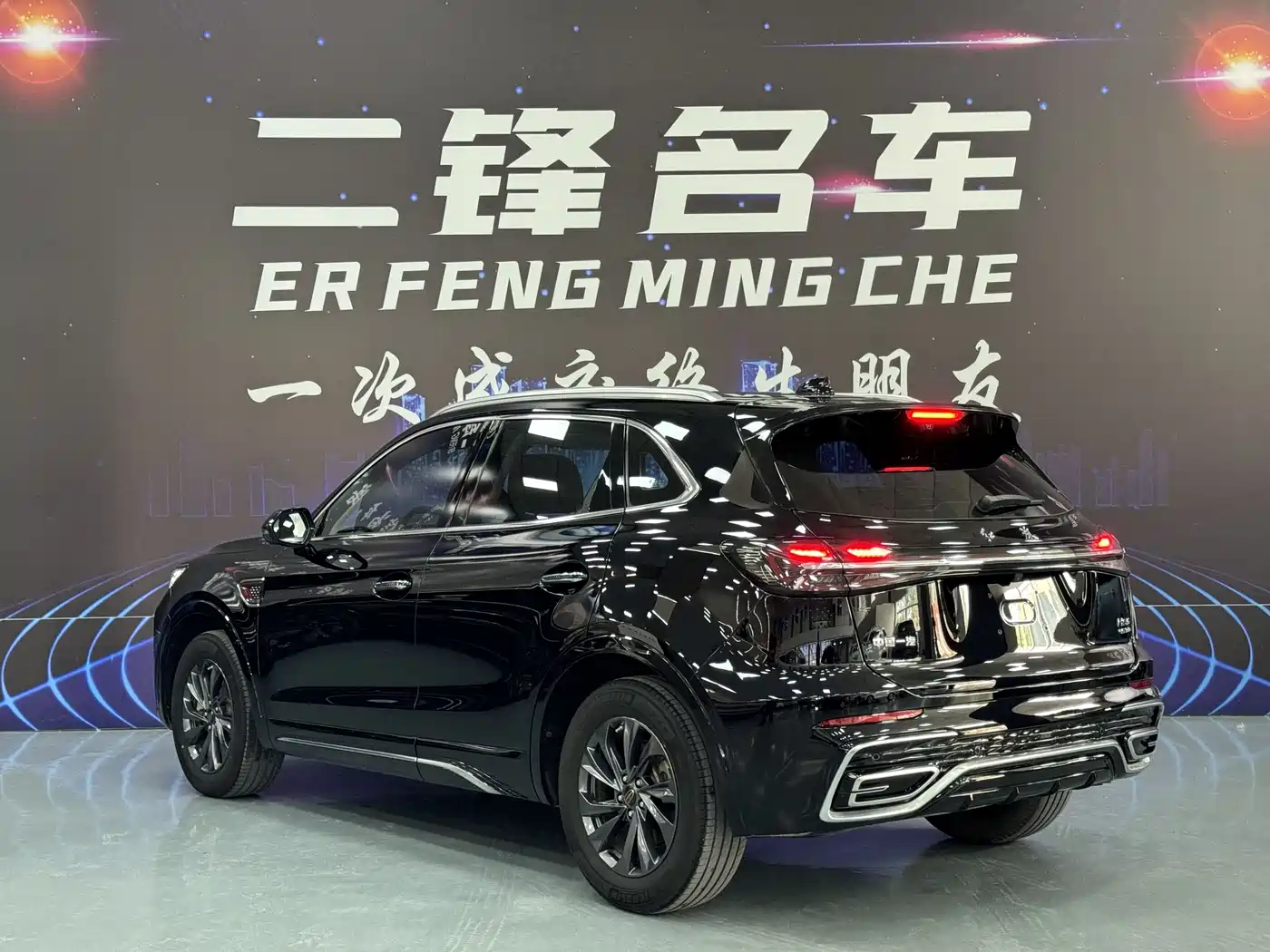Hongqi HS5 2023 2.0T Flag Enjoy Pro Edition фото 6