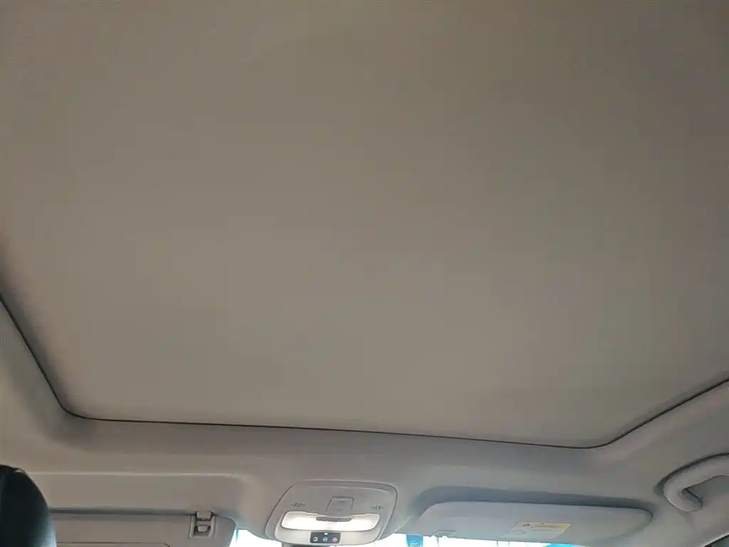 Buick Velite 6 2019 Connected Smart Edition фото 18