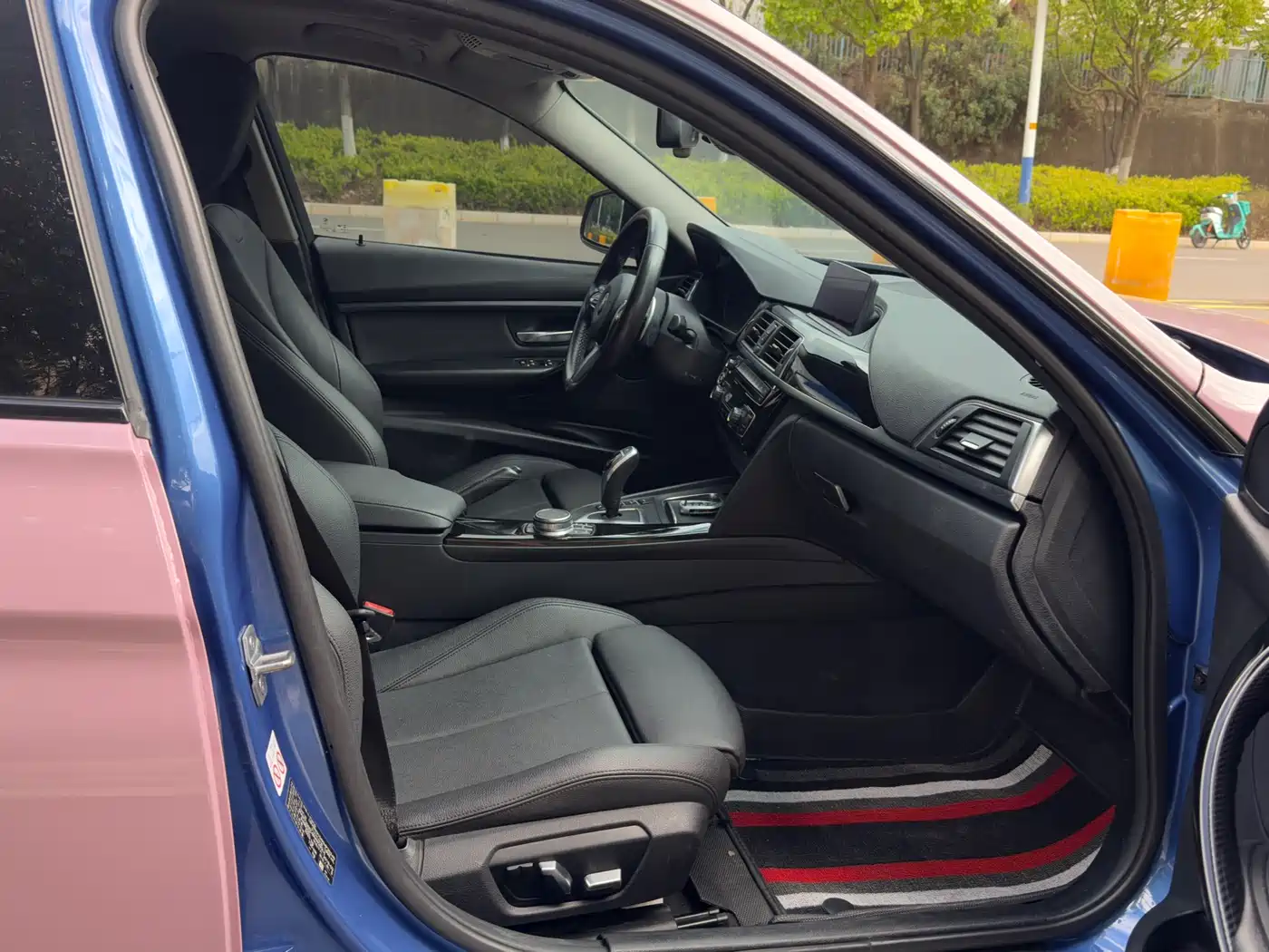 BMW 3 Series 2019 320Li M Luxury Package фото 10