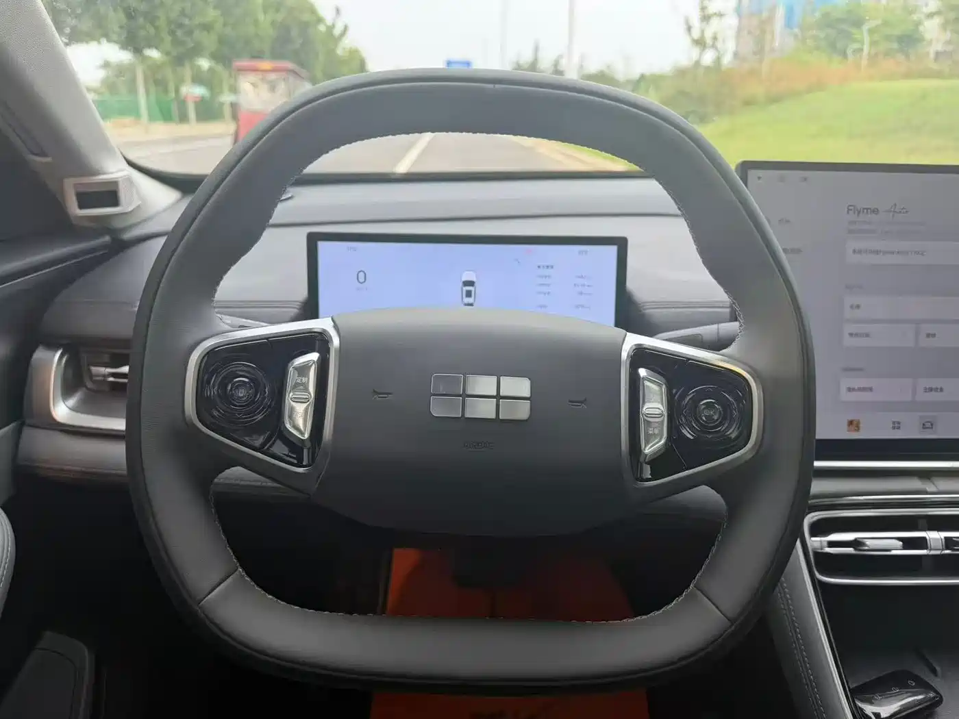 Geely Galaxy Galaxy A7 2025 EM-i 150km Long Voyage Edition фото 7