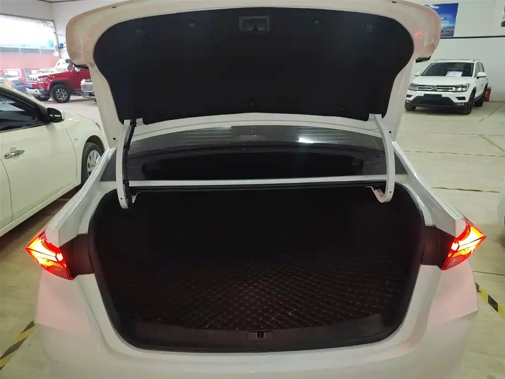 Buick Verano 2023 Pro Joy Edition фото 19