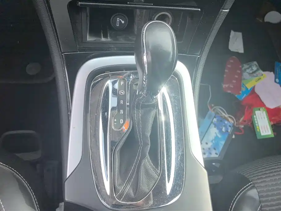 Buick Regal 2015 1.6T Leading Tech Edition фото 16