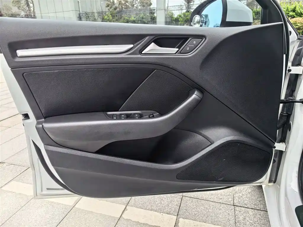 Audi A3 2014 Sportback 35 TFSI Automatic Progressive фото 19