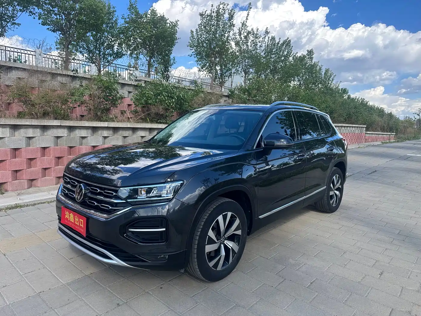 Volkswagen Tayron 2022 280TSI 2WD Luxury Smart Connect Edition