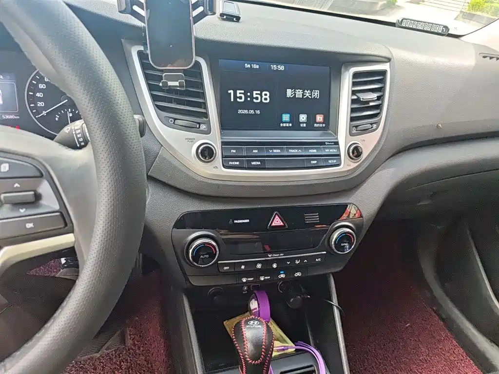Hyundai Tucson 2018 1.6T DCT 2WD 15th Anniversary Special Edition фото 14