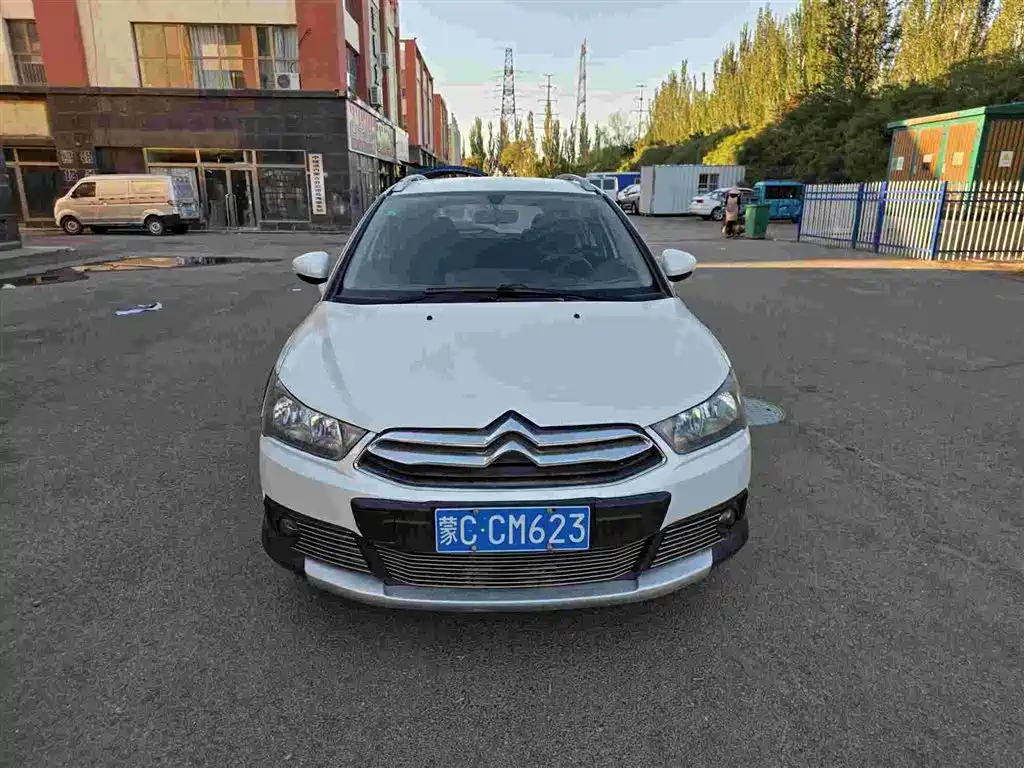 Фото 7 - Citroën C-Quatre