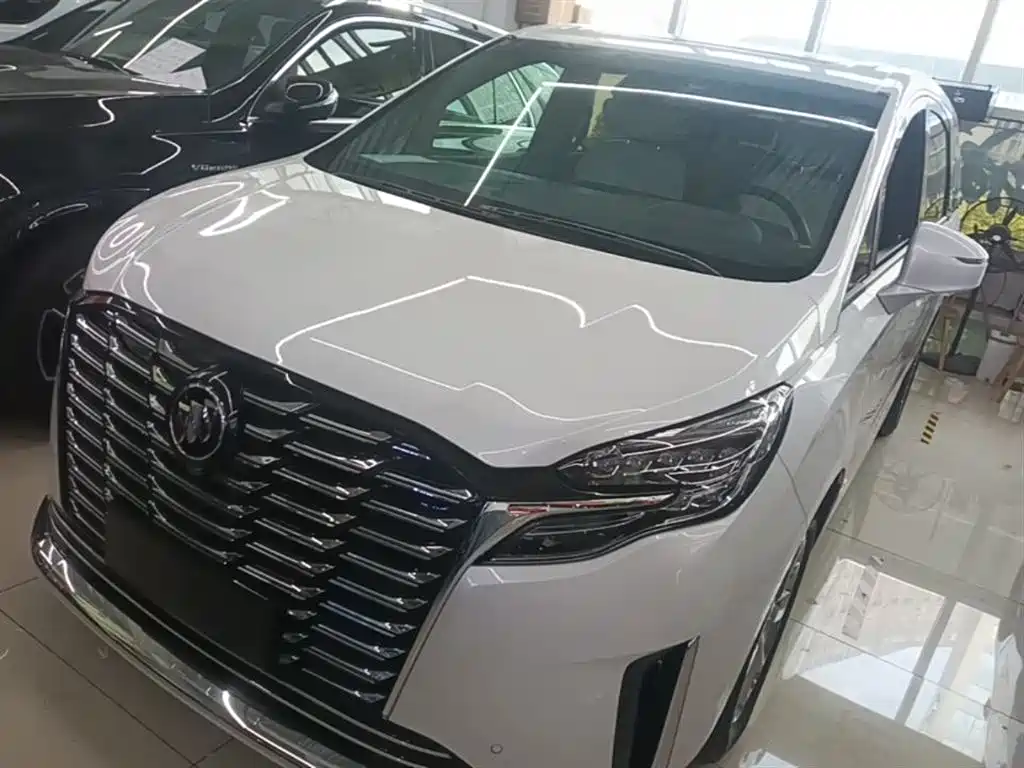 Buick GL8 2023 Avenir 4-Seater Luxury Edition