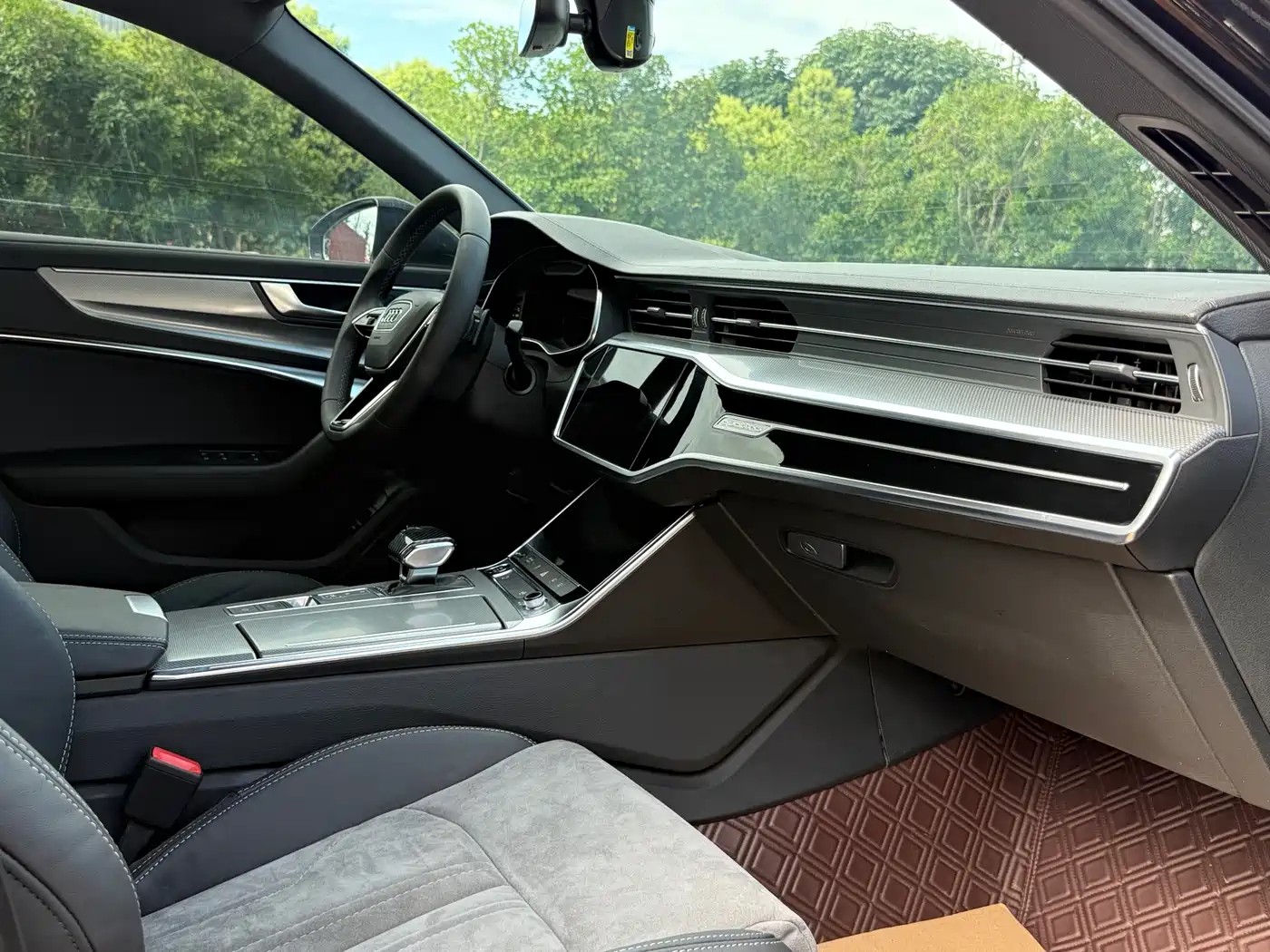 Audi A6L 2021 45 TFSI quattro Exclusive Sport фото 10