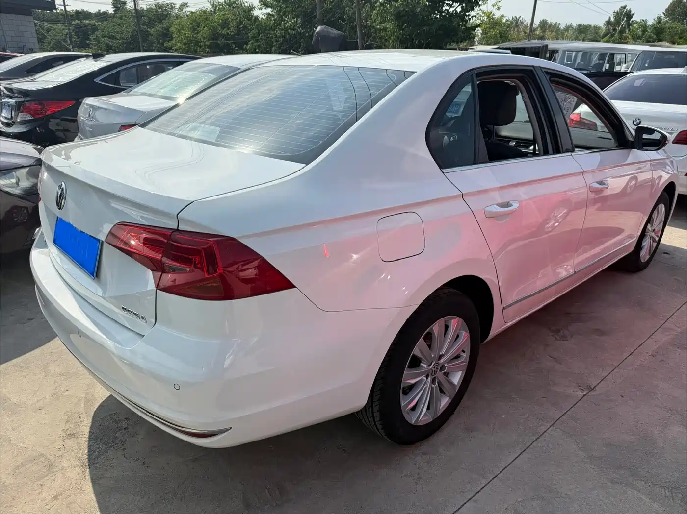 Volkswagen Bora 2016 Model 1.6L Automatic Comfort фото 11