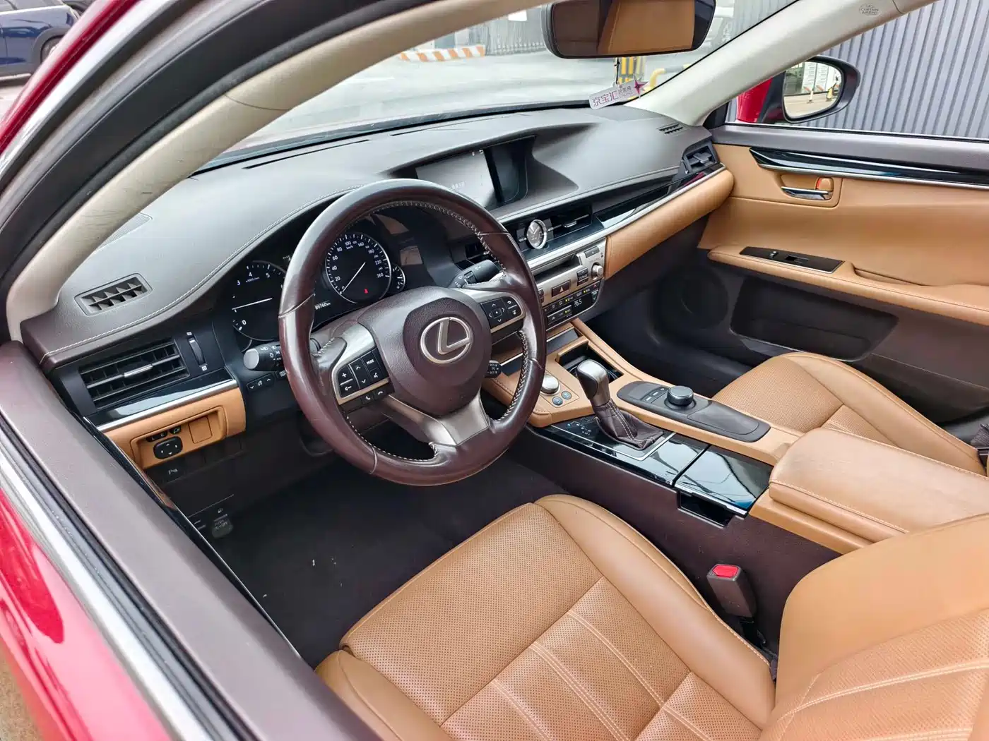 Lexus ES 2015 200 Elite Edition фото 7