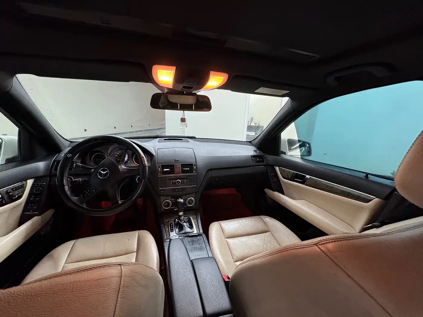 Mercedes-Benz C-Class 2011 C 200 CGI Fashion фото 8