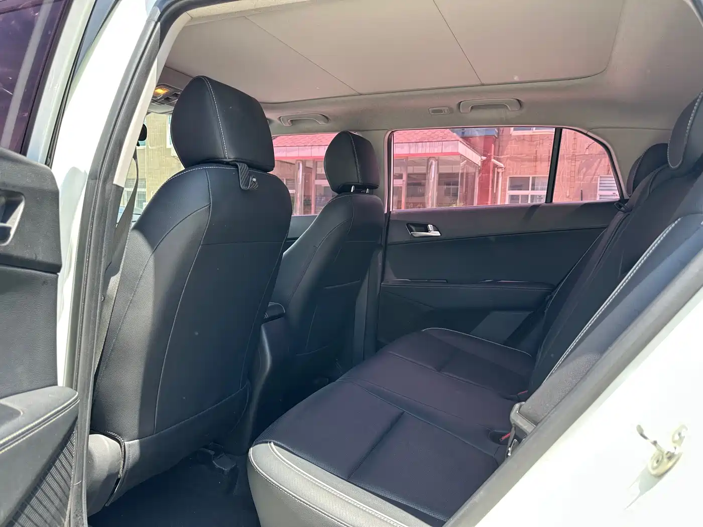 Hyundai Beijing Hyundai ix25 2017 1.6L Automatic Smart Edition фото 5