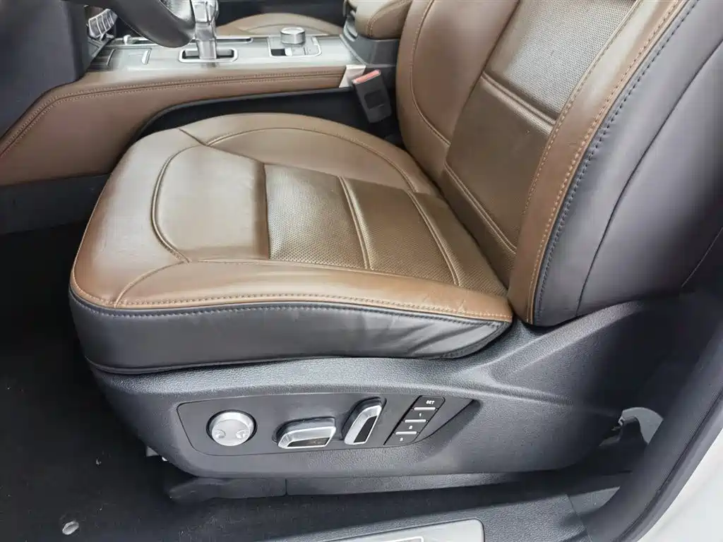 Haval H9 2017 2.0T Petrol 4WD Luxury 7-seater фото 20