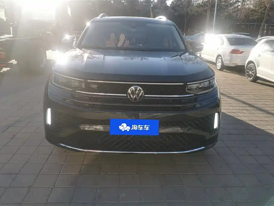 Volkswagen Talagon 2024 380TSI 4WD R-Line Cruise Shared Edition фото 2