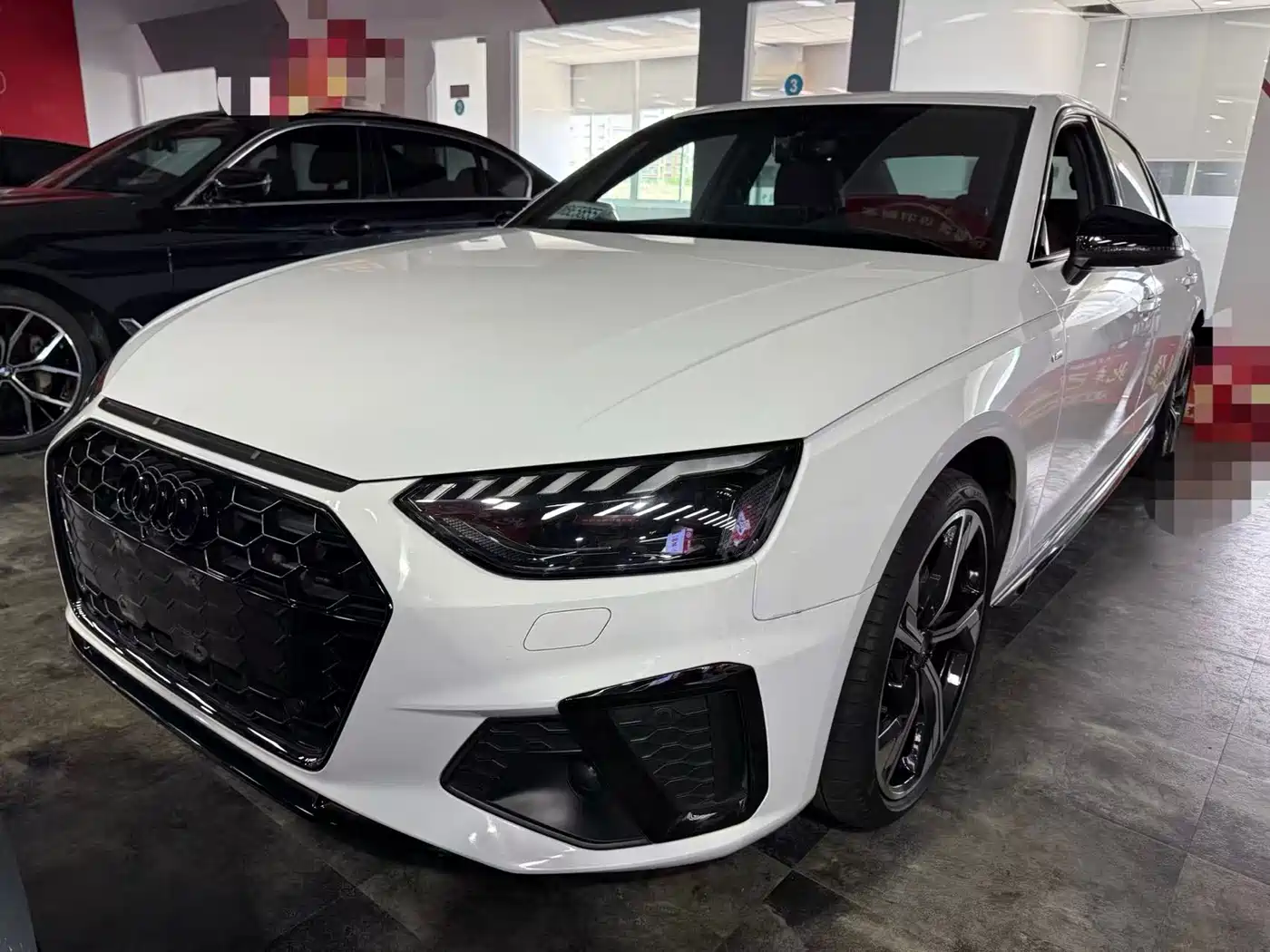 Audi A4L 2024 40 TFSI Luxury Dynamic (Starry Night Edition)