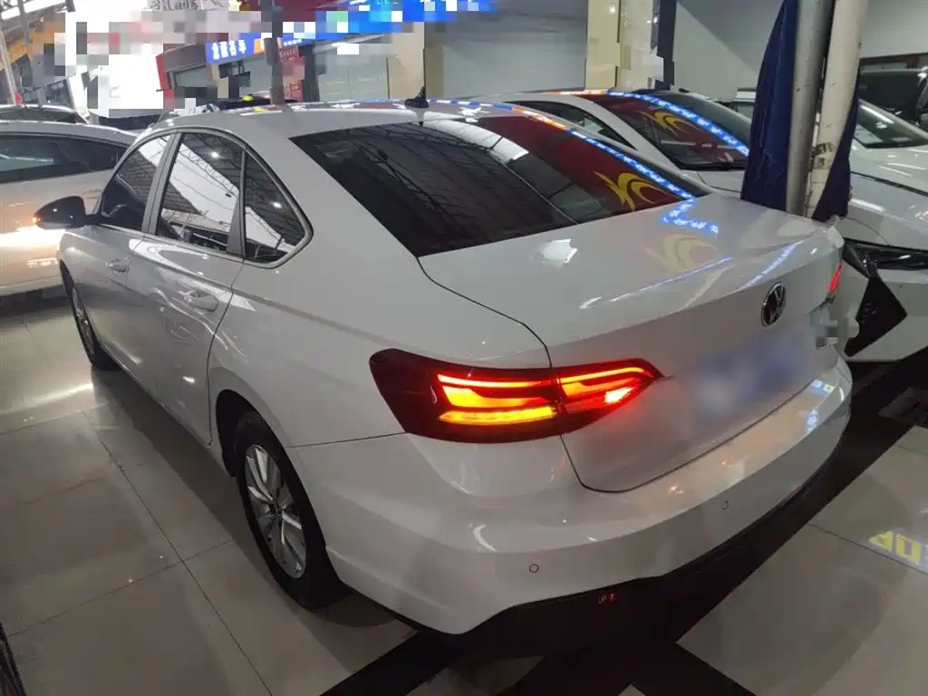 Volkswagen Lavida 2024 Model 1.5L Automatic Delight Edition фото 23