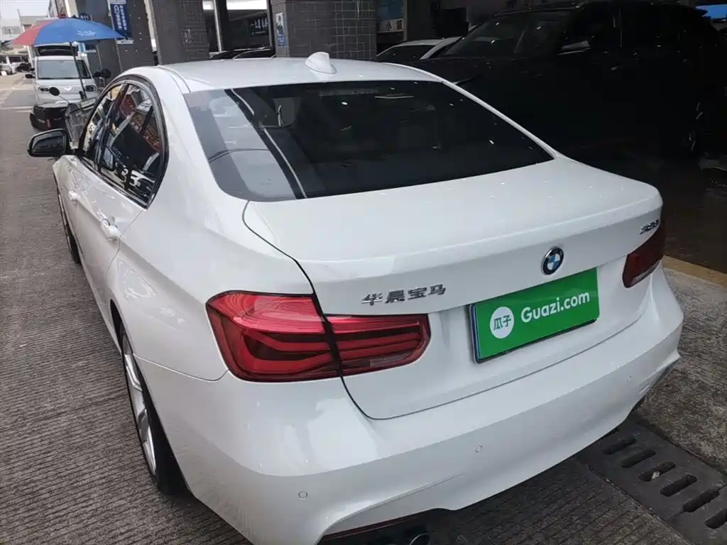 BMW 3 Series 2018 320i M Sport Package фото 5
