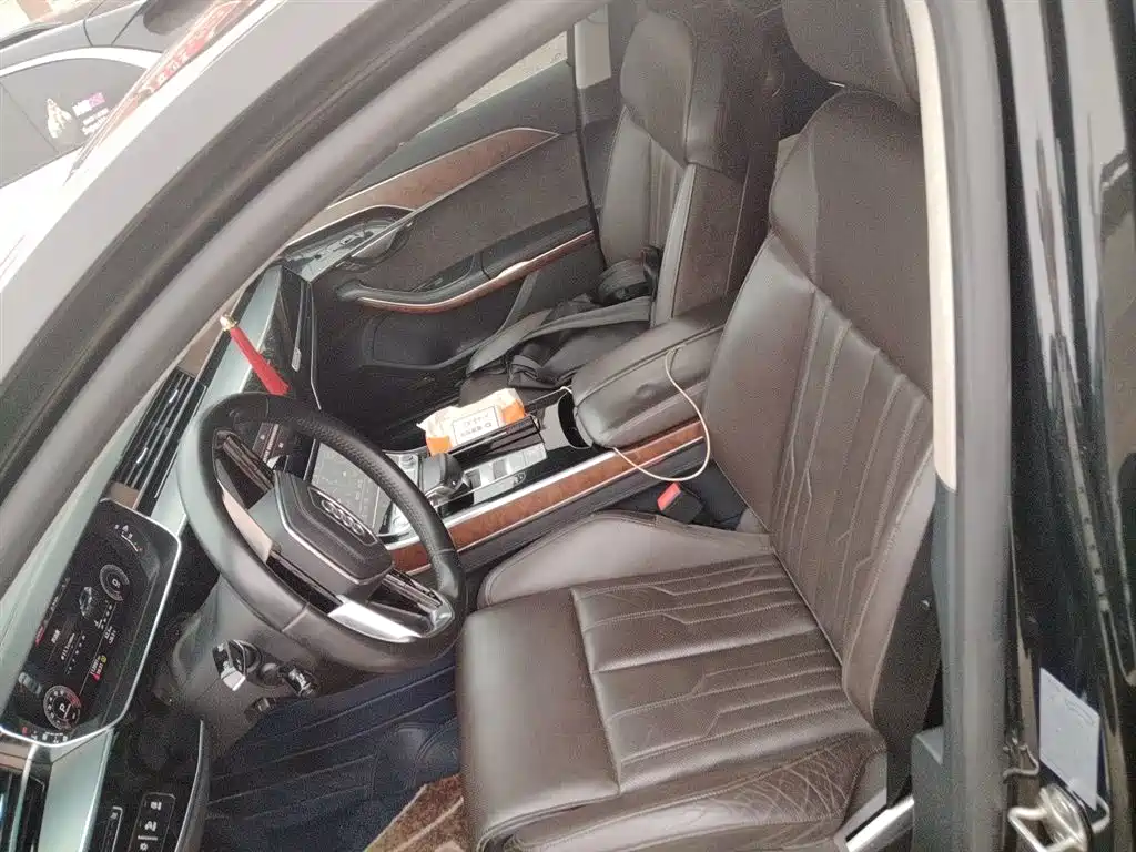 Audi A8 2019 A8L 50 TFSI quattro Luxury фото 16