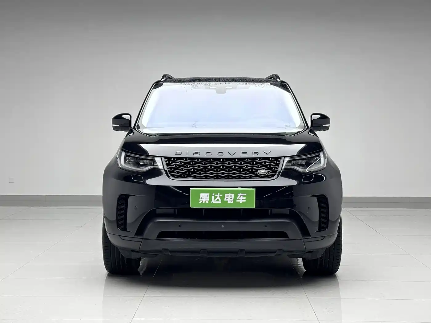 Land Rover Discovery 2023 300PS S фото 2