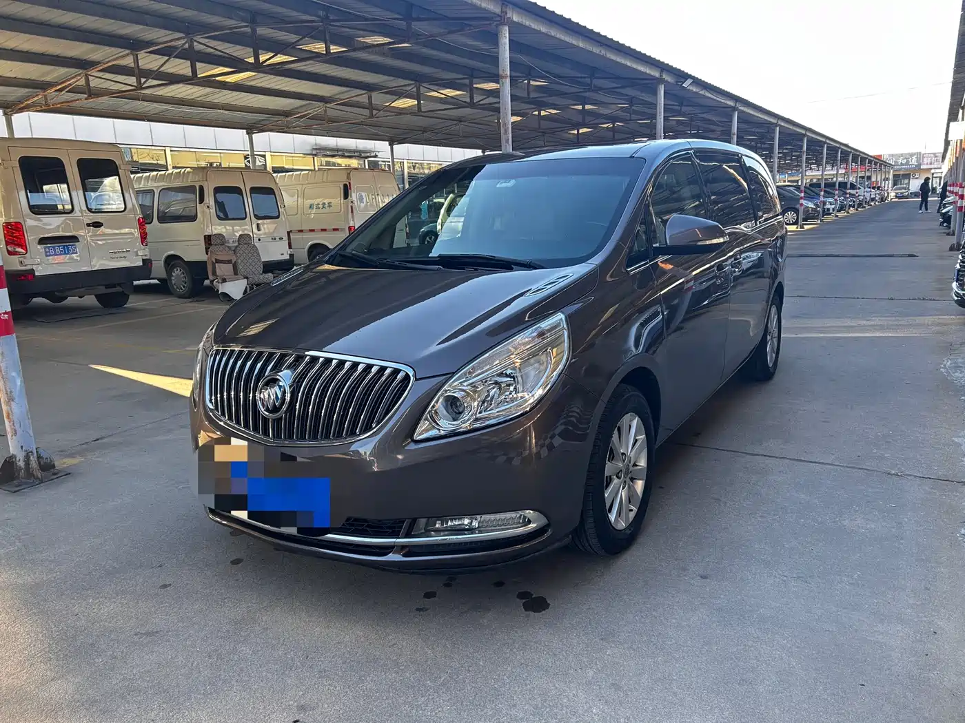 Buick GL8 2014 2.4L CT Luxury Business Comfort