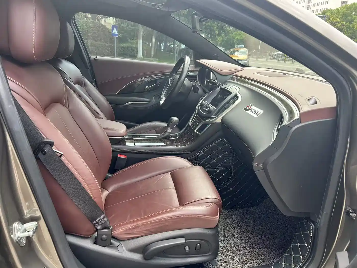 Buick LaCrosse 2013 2.4L SIDI Elite Comfort фото 9