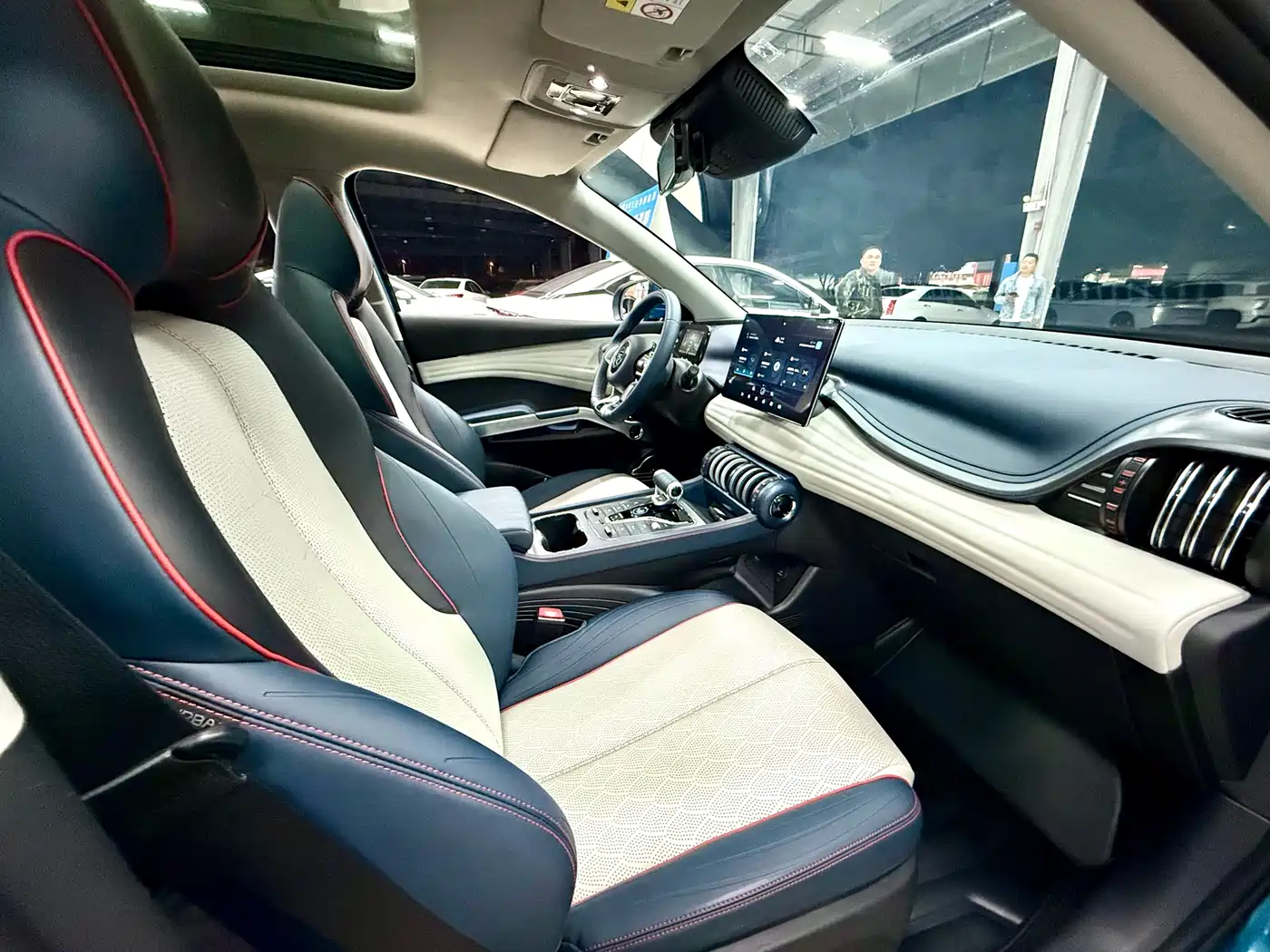 BYD Yuan PLUS 2022 510KM Flagship фото 8