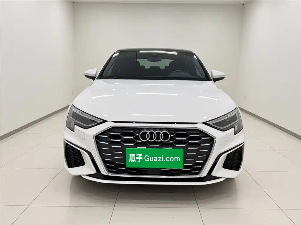 Audi A3 2022 Sportback 35 TFSI Style Sport фото 2