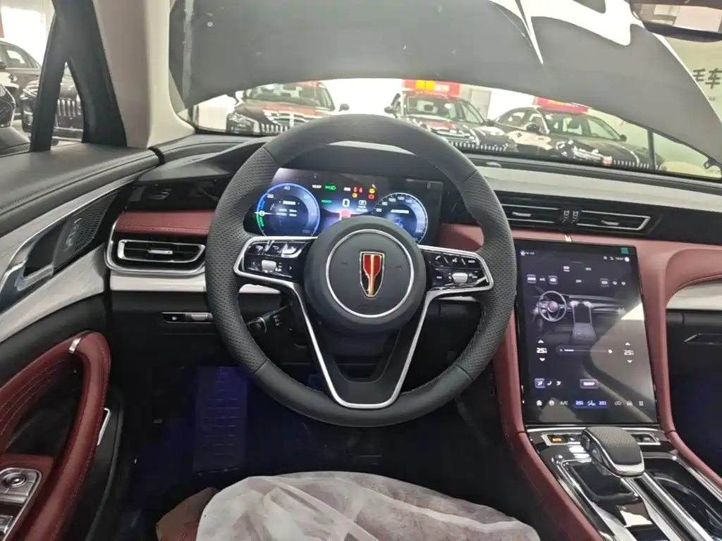 Hongqi H5 PHEV 2026 2025 130 Super Hybrid Edition