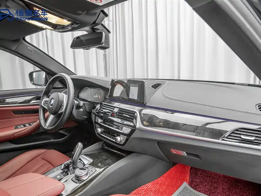 BMW 5 Series 2019 530Li xDrive M Sport Package фото 18