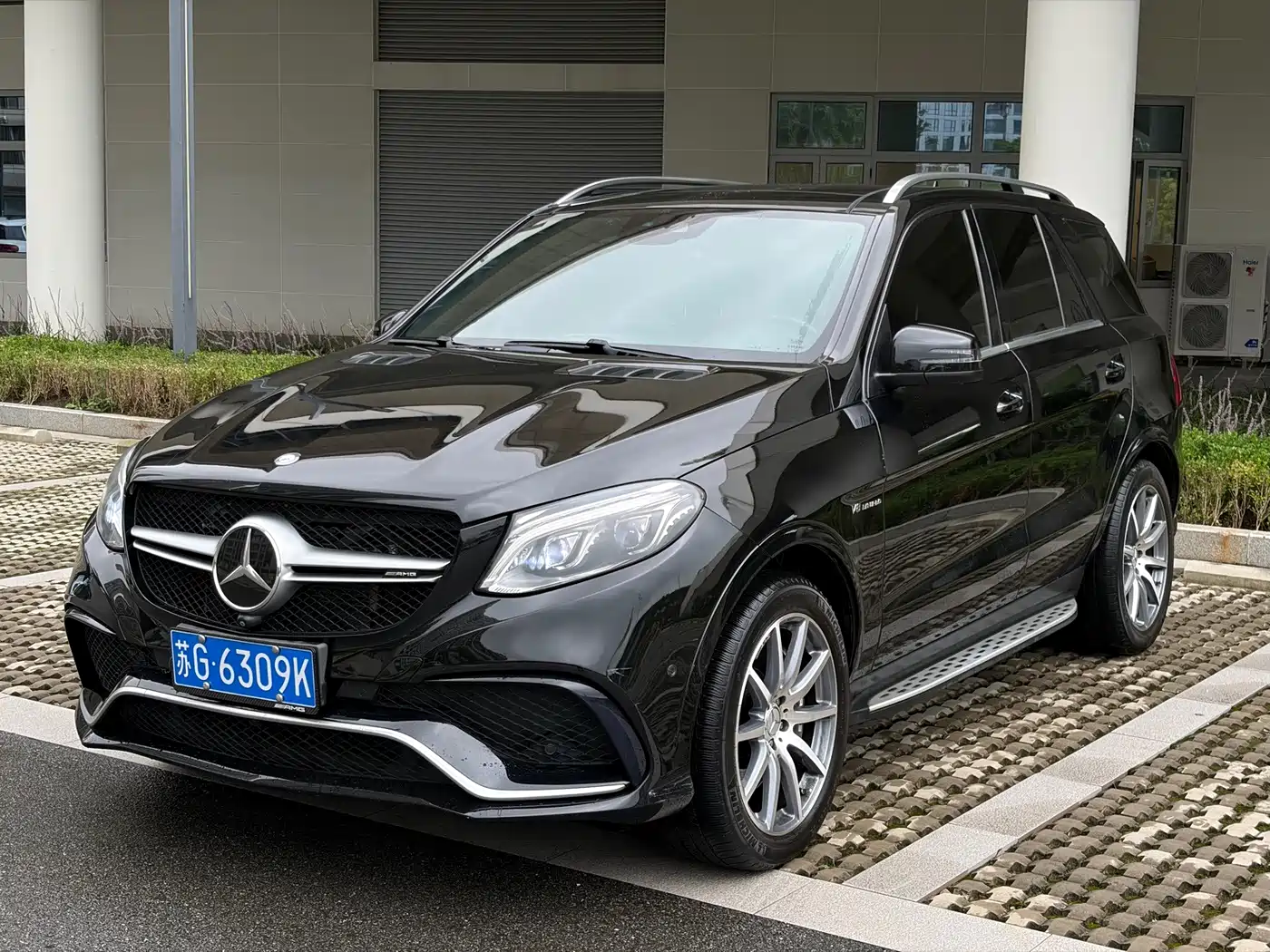 Mercedes-Benz GLE AMG 2016 2015 AMG GLE 63 4MATIC