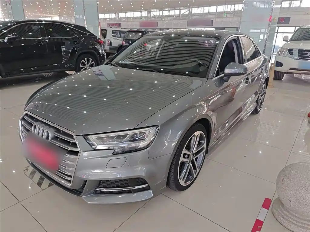Audi A3 2020 Limousine 35 TFSI Sport China VI фото 2