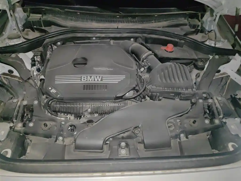 BMW 1-SERIES