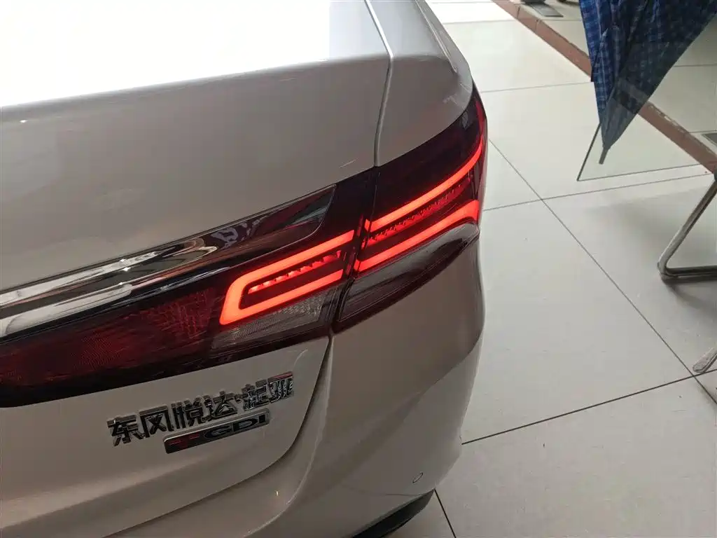 Kia Kaishen 2017 1.6T Automatic GLS фото 8