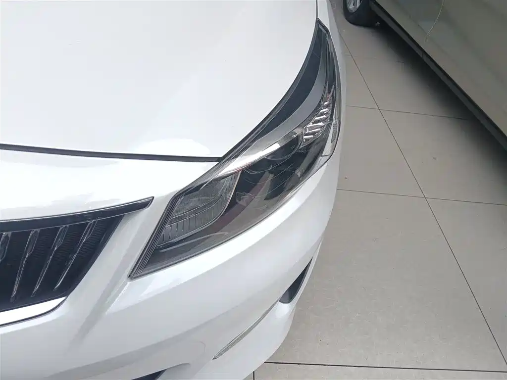 Kia Kaishen 2017 1.6T Automatic GLS фото 24