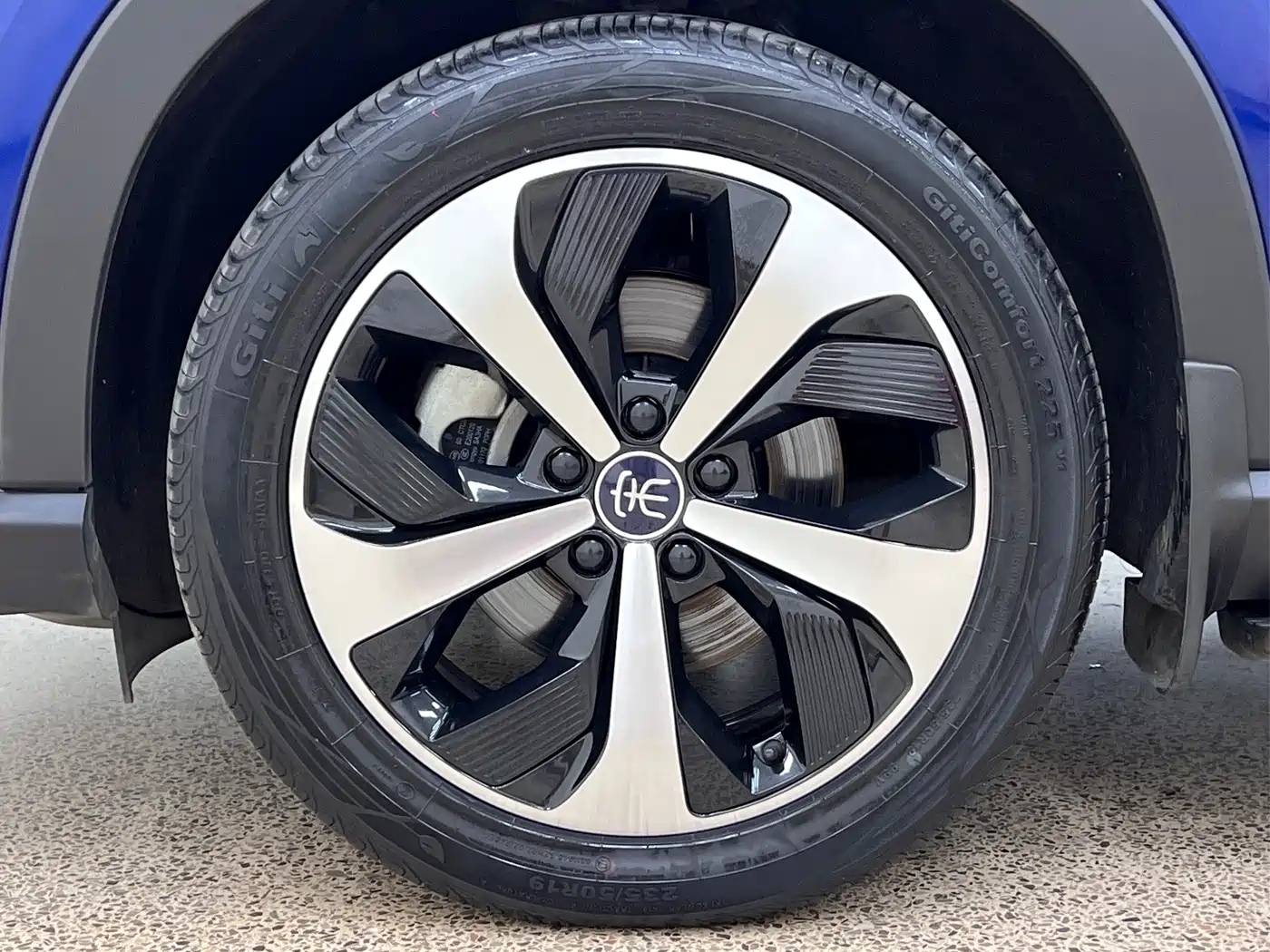 BYD Song PLUS PHEV 2021 DM-i 110KM Flagship фото 9