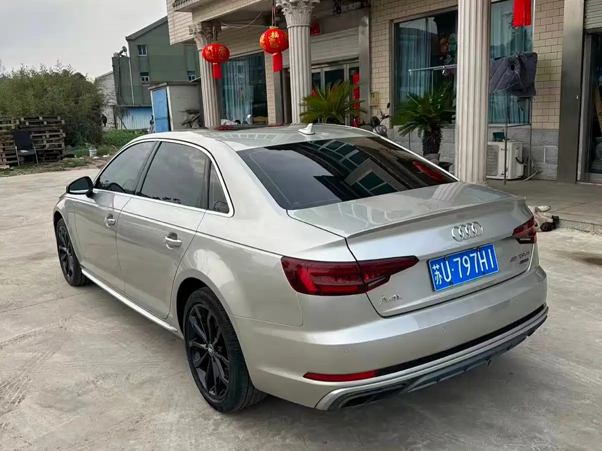 Audi A4L 2019 45 TFSI quattro Personality Sport (China VI) фото 6