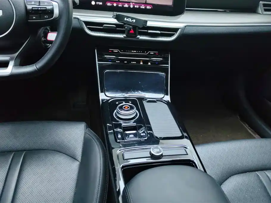 Kia K5 2021 270T CVVD Fashion Edition фото 16