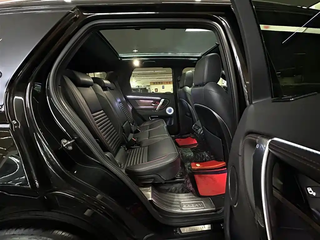 Land Rover Discovery Sport 2020 249PS R-Dynamic Performance Tech 7-seater фото 25