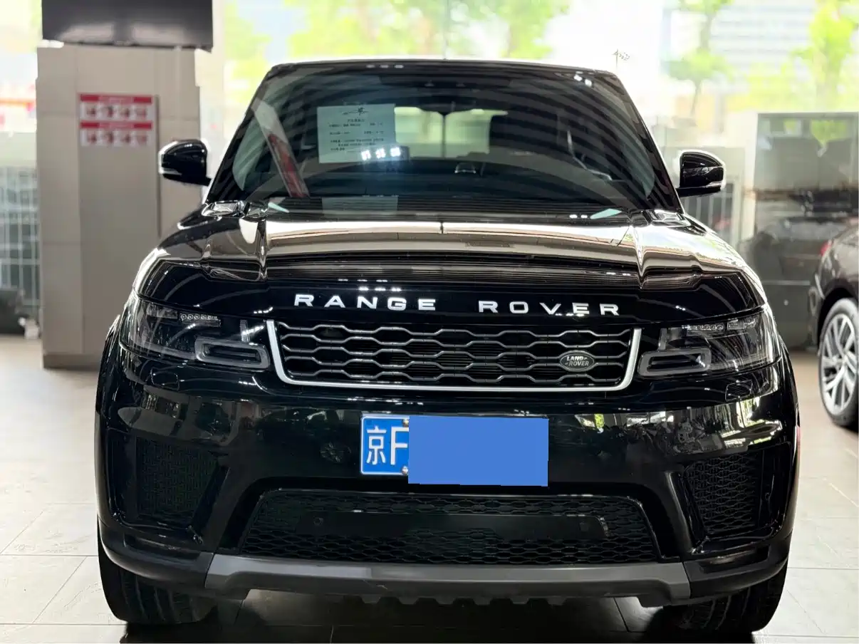 Land Rover Range Rover Sport 2019 3.0 SC V6 Special Edition фото 2