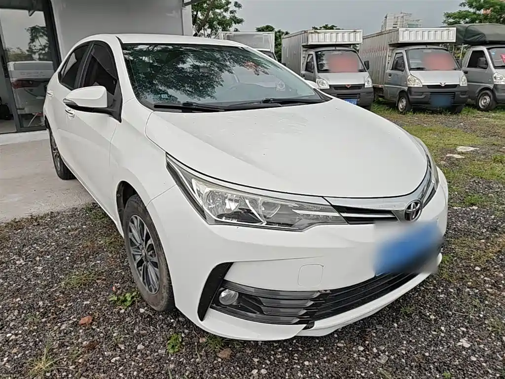 Toyota Corolla 2018 1.2T S-CVT GL Smart Edition фото 4