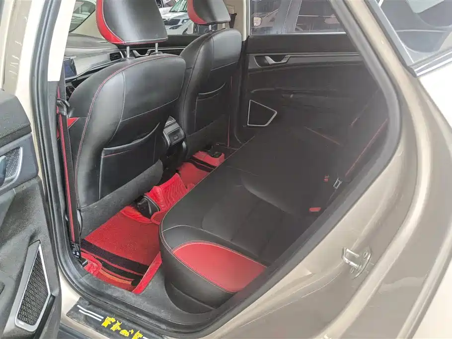 GEELY AUTOMOBILE EMGRAND GS