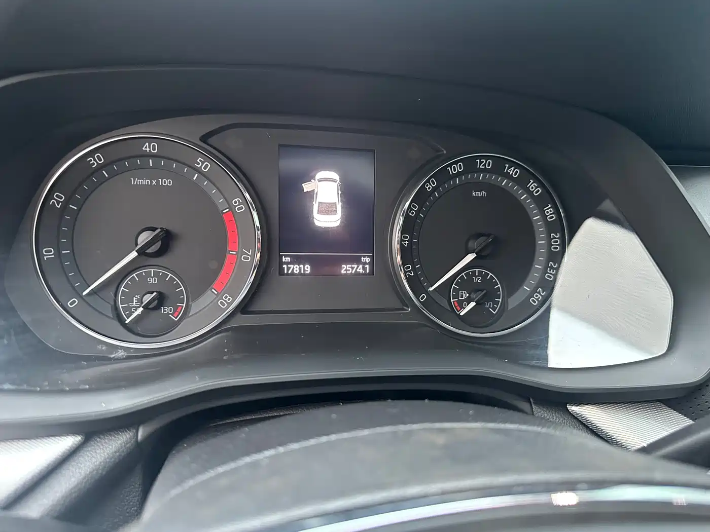 Škoda Octavia 2023 Facelift PRO TSI280 Premium Edition фото 11