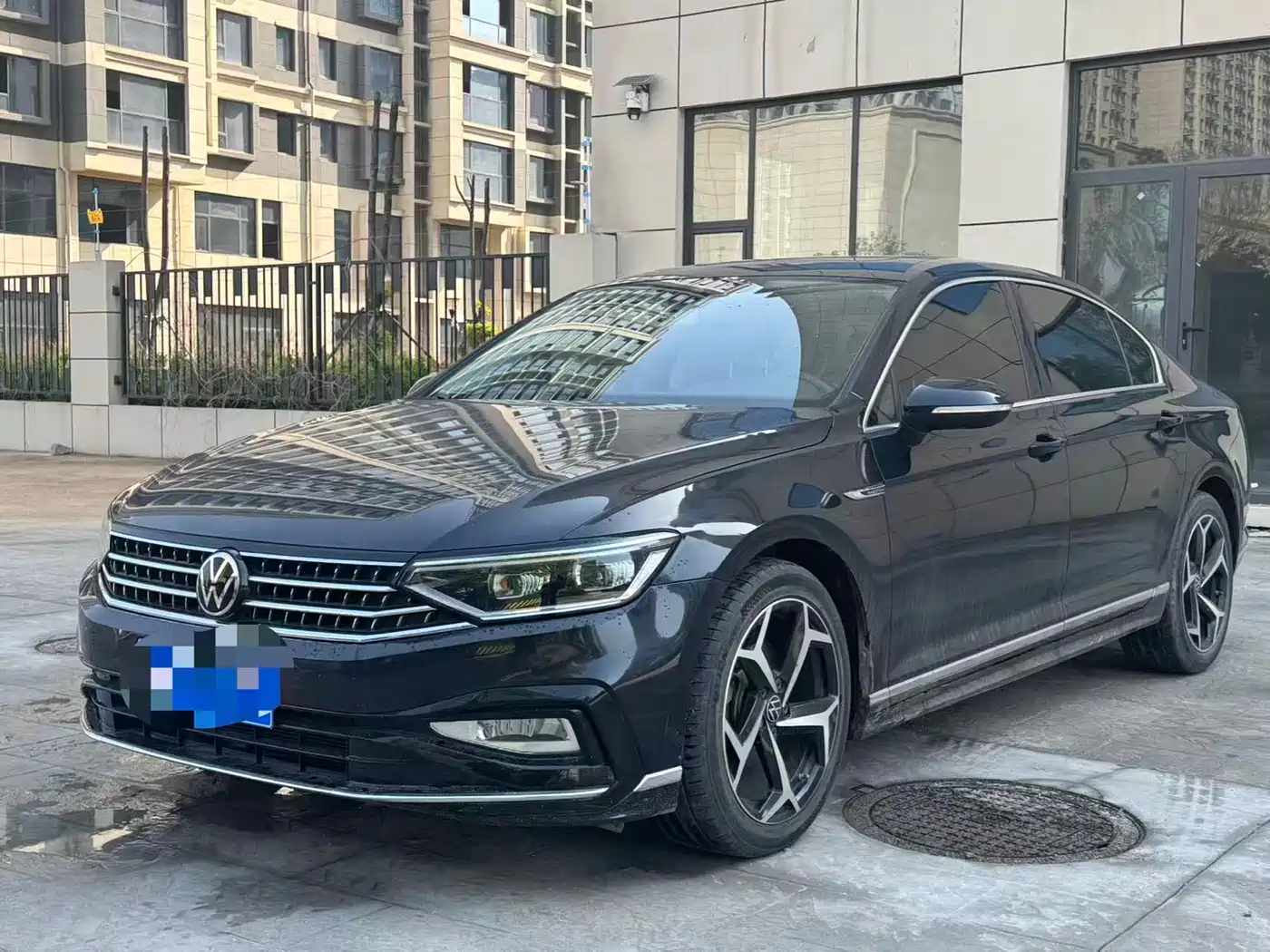 Volkswagen Magotan 2023 Model 2 Million Commemorative Edition 330TSI DSG Luxury