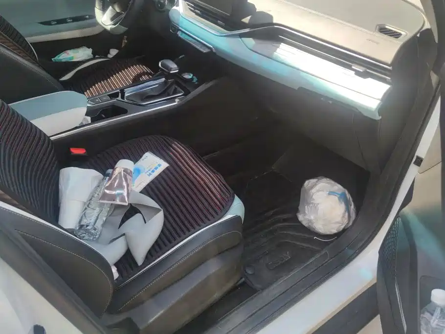 Geely Emgrand S 2023 2021 1.4T CVT Luxury