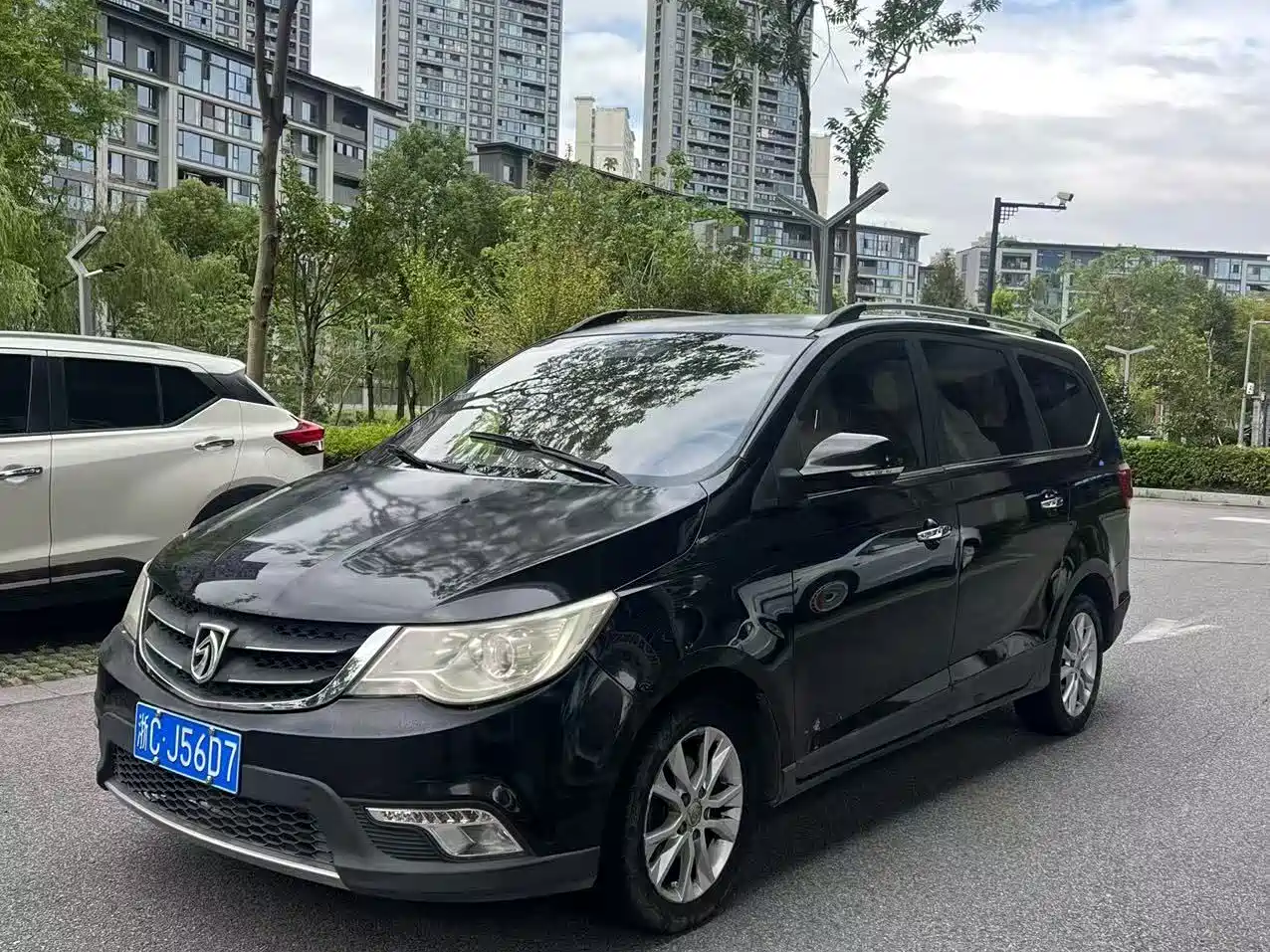 Фото 1 - Baojun 730
